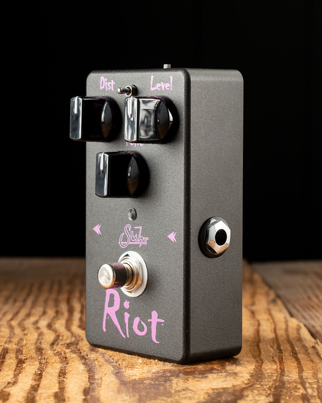 Suhr Black Edition Riot Distortion Pedal