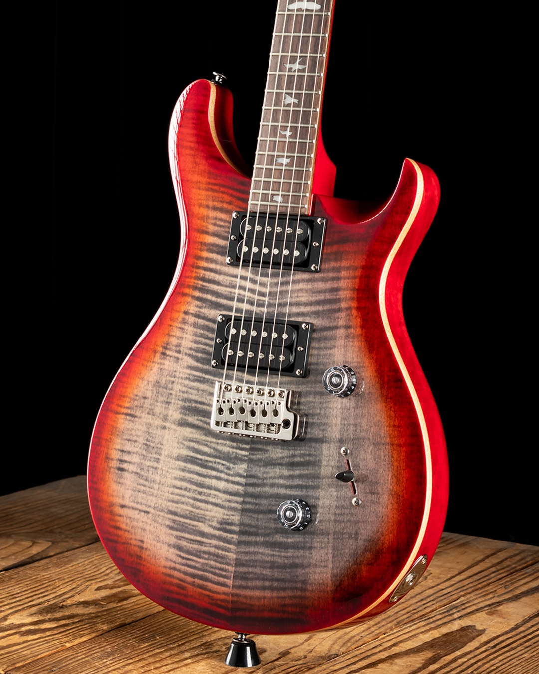 限定値下げPRS SE Custom24CharcoalCherry Burst PRS SE Custom 24 Charcoal Cherry Burst - KAOS Music Centre
