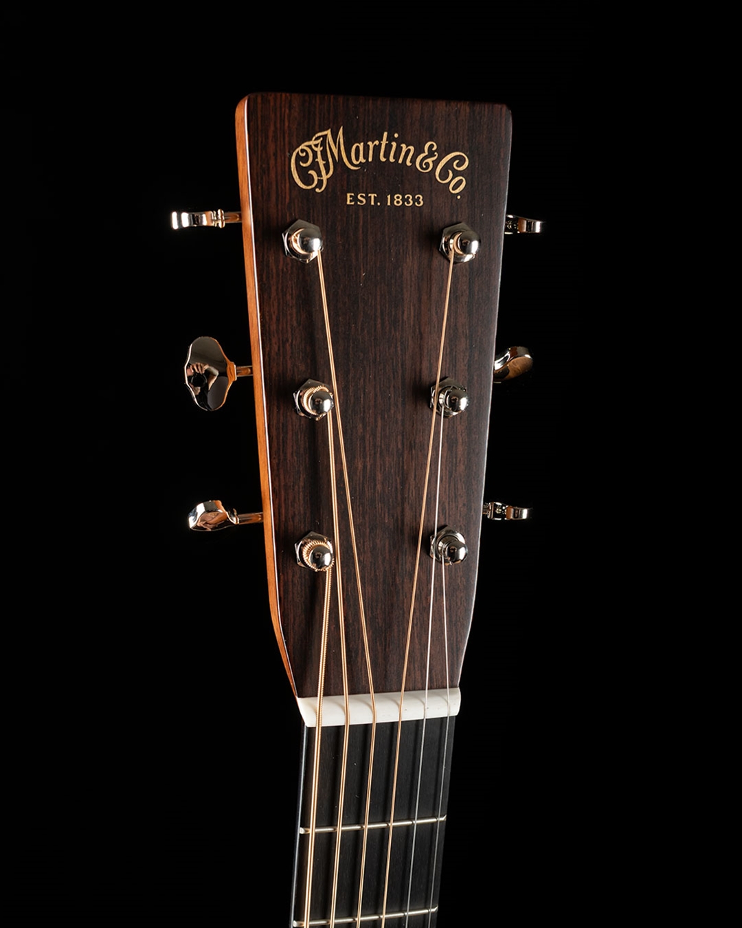 Martin D-28 (2025) - Natural