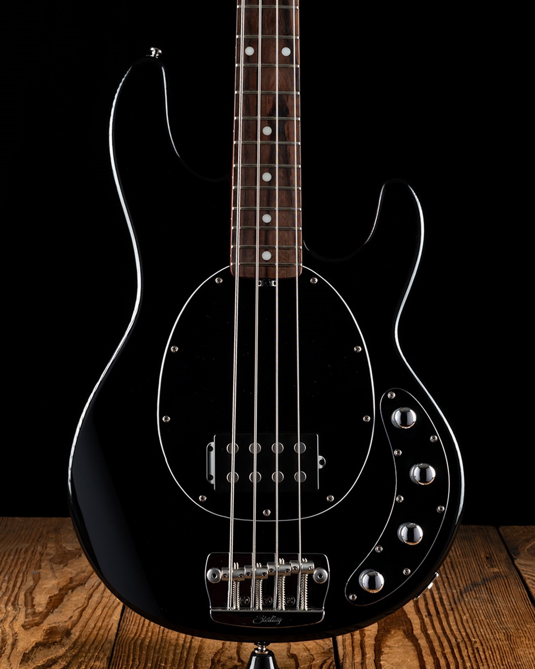 Sterling StringRay ray34(ある程度の値下げお受けします) Sterling StingRay RAY34 - Black *USED*