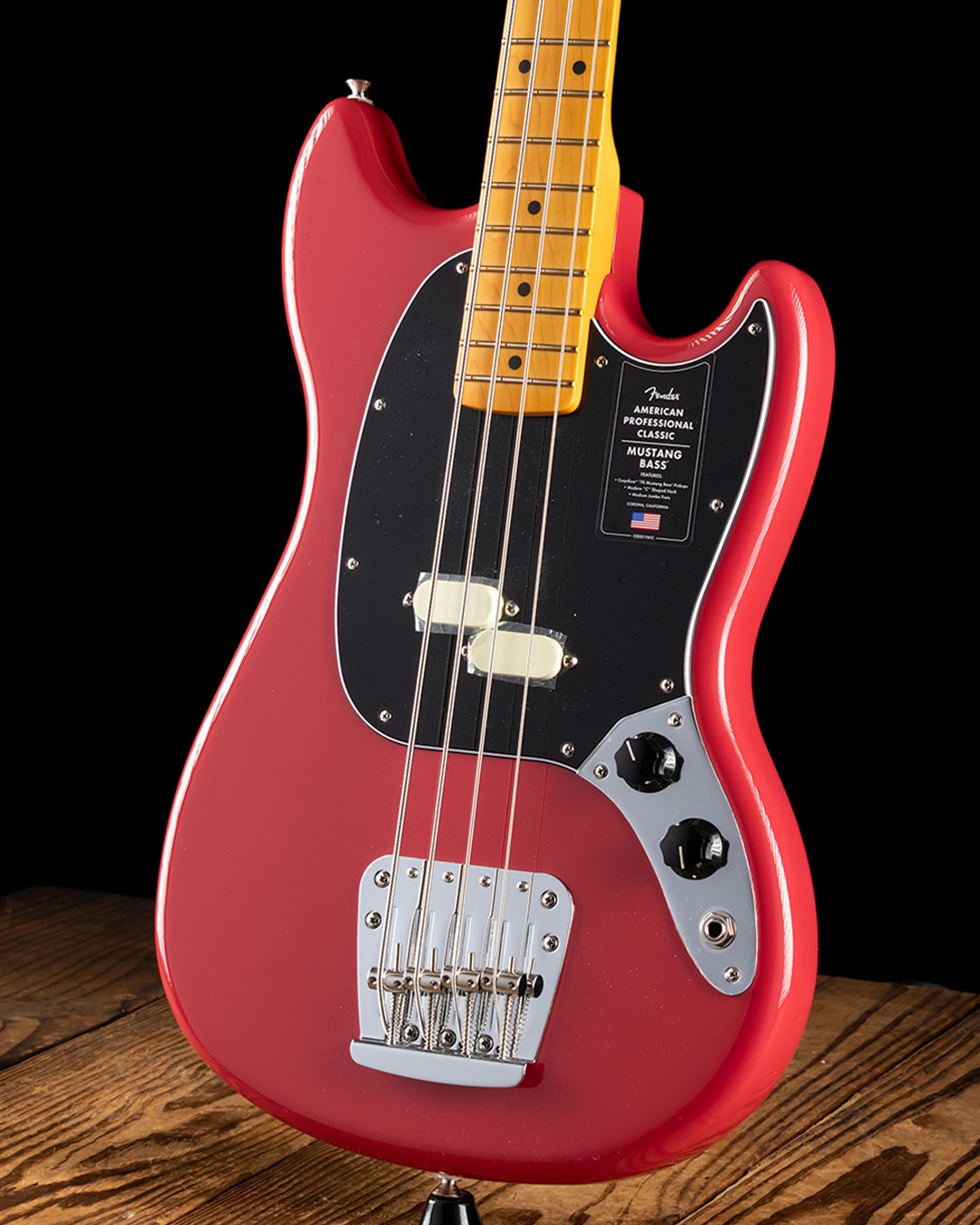 Fender American Professional Classic Mustang Bass - Faded Dakota Red