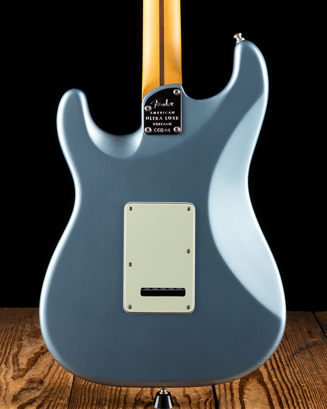 ギター Fender USA 60s Stratocaster Fender American Ultra Luxe Vintage '60s Stratocaster
