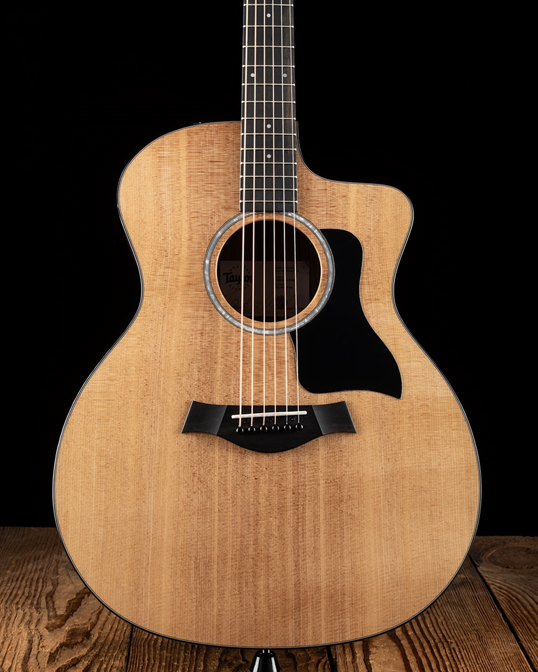 Taylor 214ce Plus - Natural