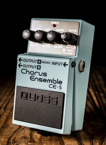 BOSS CE-5 Chorus Ensemble Pedal