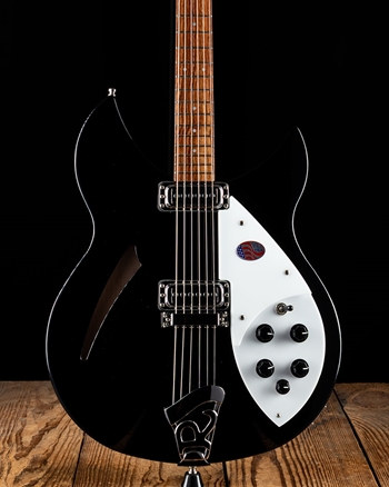 Rickenbacker Model 330 - Jetglo