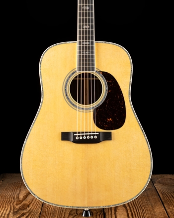 Martin D-41 - Natural