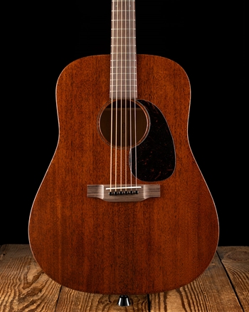 Martin D-15M - Mahogany