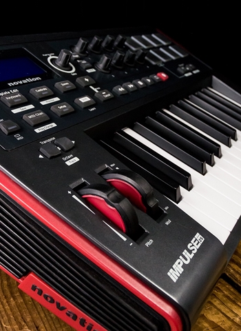 Novation Impulse 25-Key MIDI Controller