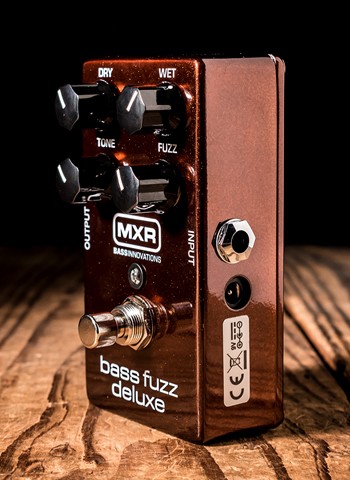 MXR M84 Bass Fuzz Deluxe Pedal