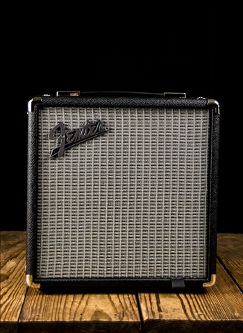 Fender Rumble 15 (V.3) - 15 Watt 1x8" Bass Combo