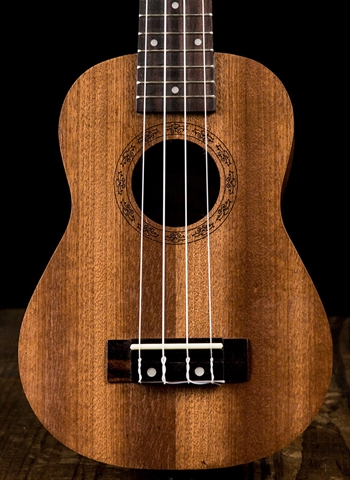 Amahi UK120S Mahogany Soprano Ukulele - Natural