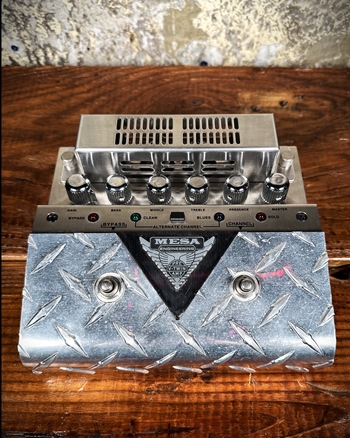 Mesa Boogie V-Twin Preamp Pedal *USED*