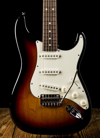 Suhr Classic Pro SSS - 3-Tone Burst