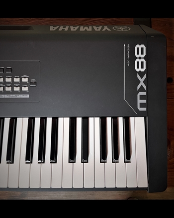 Yamaha MX88 - 88-Key Music Synthesizer *USED*