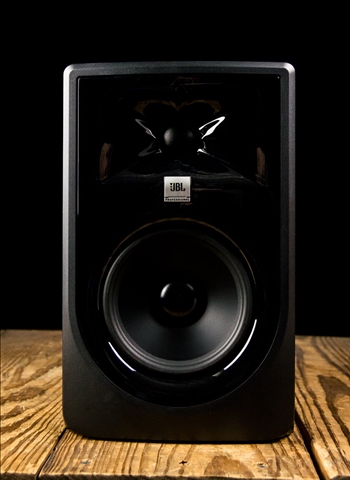 JBL 305P MkII - 82 Watt 1x5" Powered Studio Monitor