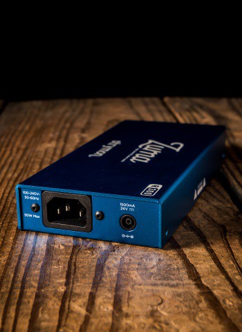 Strymon Zuma R300 Power Supply – Motor City Guitar