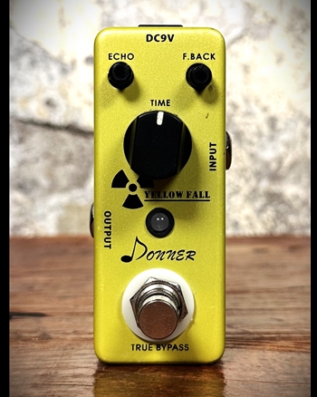 Donner Yellow Fall Delay Pedal *USED*