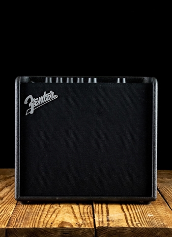 Fender Mustang LT25 - 25 Watt 1x8" Guitar Combo