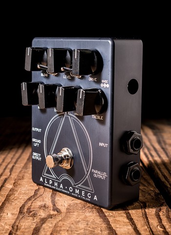Darkglass Alpha Omega Photon: The Ultimate Bass Tone Machine