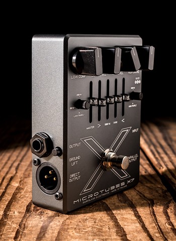 Darkglass Microtubes X7 Bass Preamp Pedal