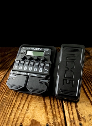 Zoom G1on Multi-Effects Pedal