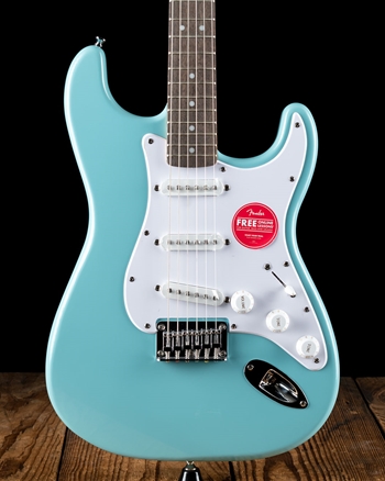 Squier Bullet Stratocaster HT - Tropical Turquoise