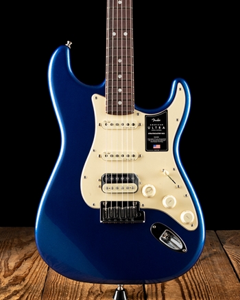 Fender American Ultra Stratocaster HSS - Cobra Blue