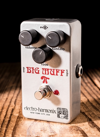 Electro-Harmonix Ram’s Head Big Muff Pi Distortion/Sustainer Pedal