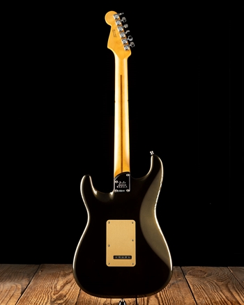 Fender American Ultra Stratocaster HSS - Texas Tea