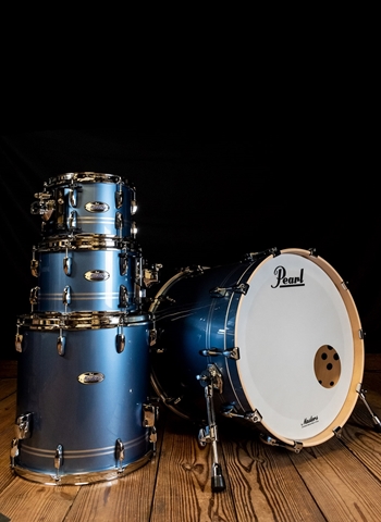 Pearl Masters Maple Complete 5-Piece Drum Set - Chrome Contrail Metallic