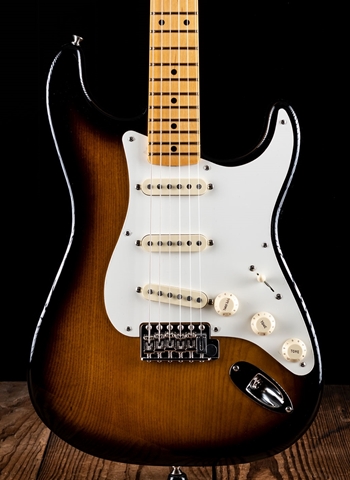 Fender Eric Johnson 1954 "Virginia" Stratocaster - 2-Color Sunburst