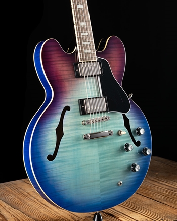 れるEpiphone ES-335 Figured Blueberry Epiphone ES-335 Figured - Blueberry Burst