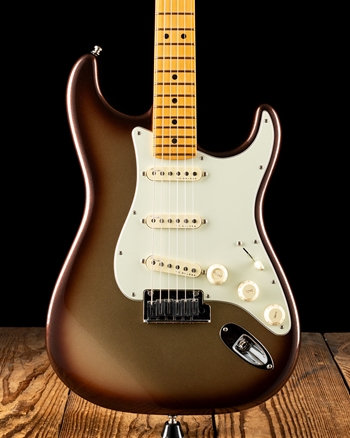Fender American Ultra Stratocaster HSS - Cobra Blue *USED*