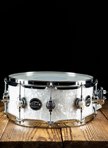 Drum Workshop 5.5"x14" Performance Series Snare Drum - White Marine Pearl