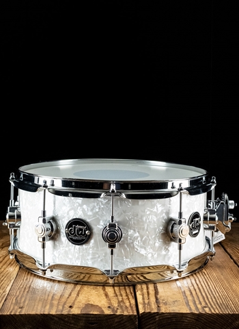 DW 5.5"x14" Performance Series Snare Drum - White Marine Pearl