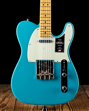 Fender American Professional II Telecaster - Miami Blue