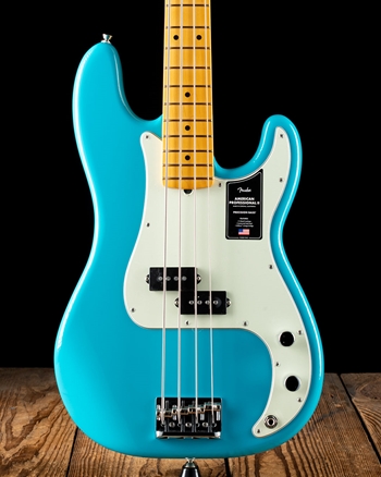 Fender American Professional II Precision Bass - Miami Blue