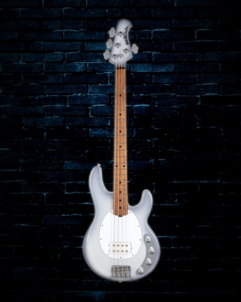 Music Man StingRay Special - Snowy White