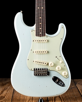Fender Custom Shop 1963 Journeyman Relic Stratocaster - Super Faded Aged Sonic Blue