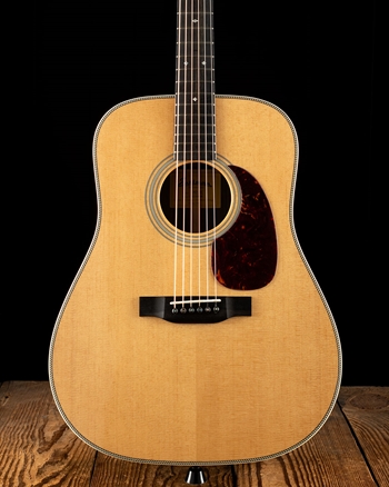 Eastman E8D-TC Traditional Series Dreadnought - Natural