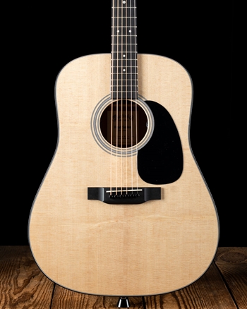 Martin D-12E - Natural