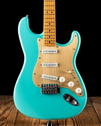 Squier Vintage Edition 40th Anniversary Strat - Satin Seafoam Green