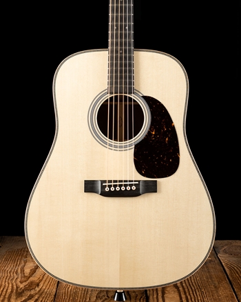 Martin Custom Shop Custom "D" Dreadnought Adirondack Spruce/East Indian Rosewood - Natural