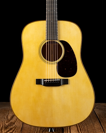 Martin Custom Shop Custom "D" Dreadnought Adirondack Spruce/Mahogany - Natural