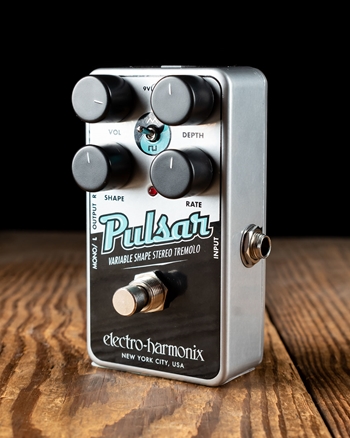 Electro-Harmonix Nano Pulsar Variable Shape Stereo Tremolo Pedal