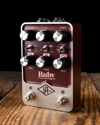 Universal Audio Ruby '63 Top Boost Amplifier Pedal