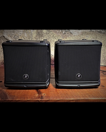 Mackie DLM8 - 2000 Watt 1x8" Powered Loudspeakers (Pair) *USED*