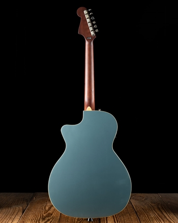 Fender Newporter Player Ice Blue Satin