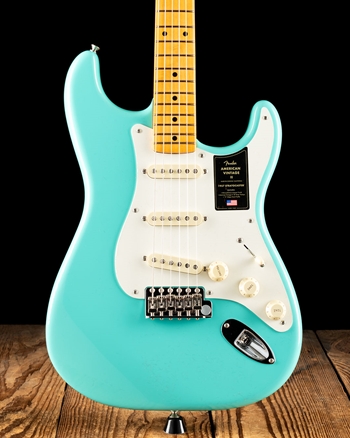 Fender American Vintage II 1957 Stratocaster - Sea Foam Green