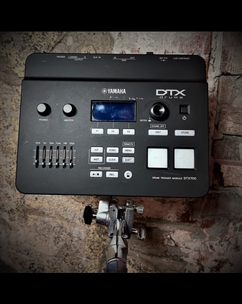 Yamaha DTX700 Electronic Drum Module *USED*